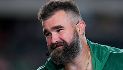 Jason Kelce Puts Impressive Weight Loss on Display in Shirtless Beach Photo Shared by Fan