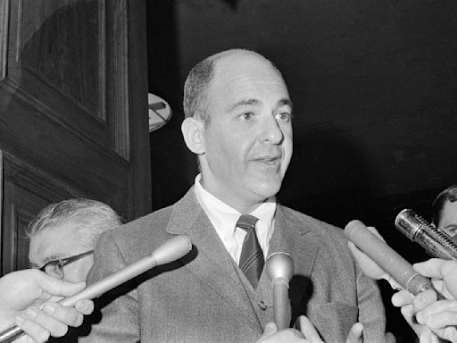 Dr. Cyril Wecht, celebrity pathologist who argued more than 1 shooter killed JFK, dies at 93