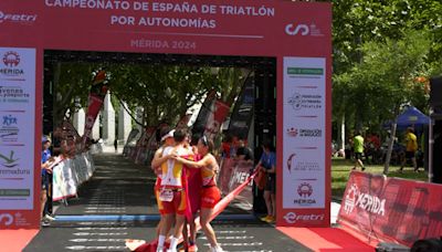 Así fue el Campeonato de España de Triatlón de relevo inclusivo - MarcaTV