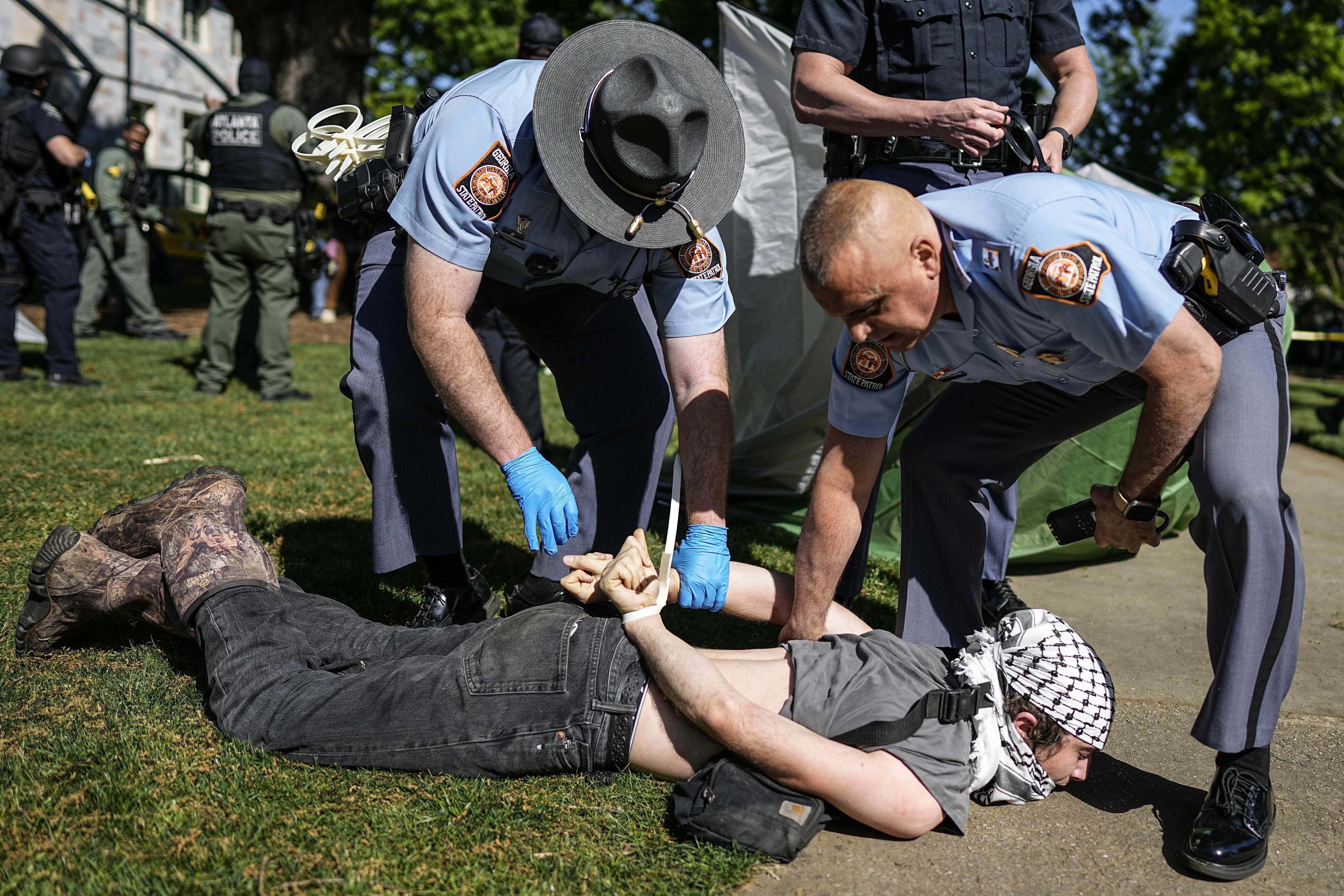 Pro-Palestinian protests spread as hundreds arrested at Emory University, Emerson College and elsewhere across the U.S. Here's what's happening.