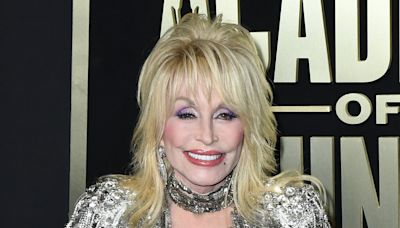 Dolly Parton compares cooking to songwriting