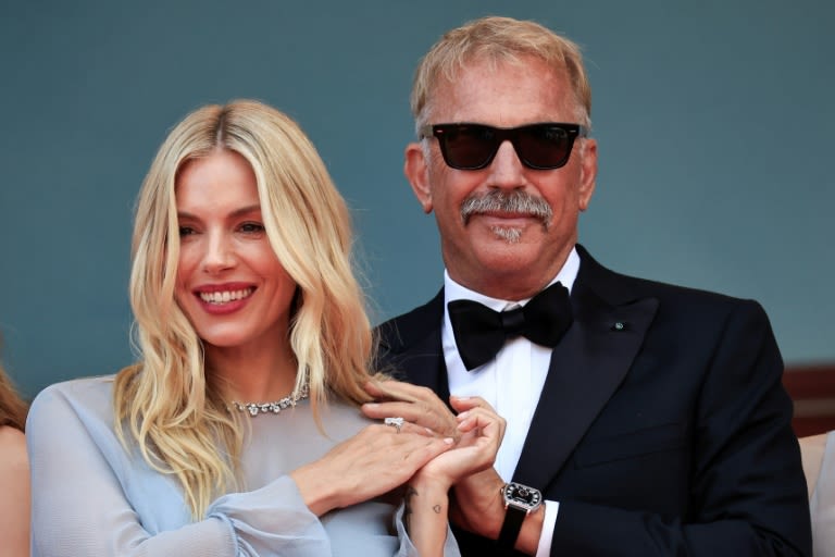 Sienna Miller: I was 'obsessed' with Costner's 'Dances with Wolves'