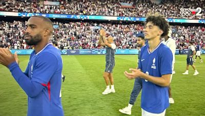 JO de Paris 2024 - "Vous avez été grands !", "Une belle finale !", "Merci à cette équipe, à Thierry Henry et son staff" : les internautes saluent le parcours des Bleus après leur défaite contre l...