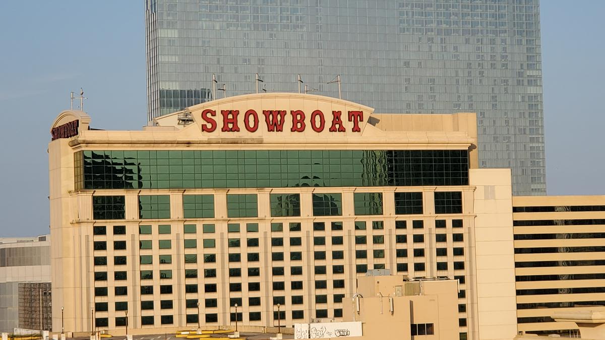 2 teens now charged in connection to stabbing at Showboat in Atlantic City