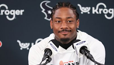 Texans' Veteran Backup QB Believes Stefon Diggs 'Hasn't Lost a Step'