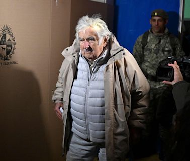 José Mujica atraviesa “el momento más difícil” del tratamiento por el cáncer de esófago