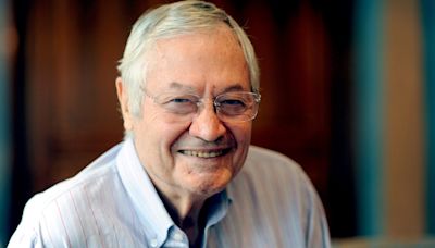 Roger Corman, master of cheap and cheesy film-making who promoted gifted new directors – obituary