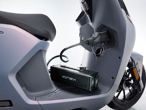 KYMCO IONEX UNO 推出全新「充換合一」車款 S Techno、輕量小型車 CoolOne