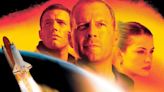 Bruce Willis regalaba dinero al equipo técnico de “Armageddon”: “Era muy generoso”