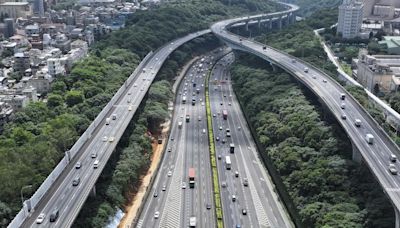 中秋國道目前大致順暢 估9路段湧車潮將現壅塞