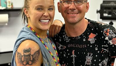 JoJo Siwa, 21, gets a new tattoo...featuring new album art