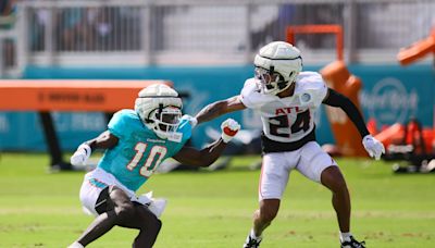 NFL isn't banning ’cheat motion' used by Miami Dolphins' receiver Tyreek Hill | Habib