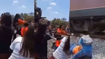 VIDEO: Terrible momento en el que una mujer intenta tomarse una selfie y tren la golpea