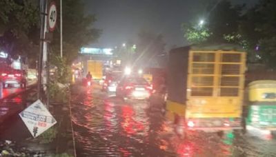 Rain batters Bengaluru for hours on Saturday, hailstorms reported