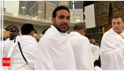 Salim Diwan returns from the Hajj pilgrimage, expresses heartfelt condolences to the pilgrims who lost their lives due to extreme temperatures | Hindi Movie News - Times of India