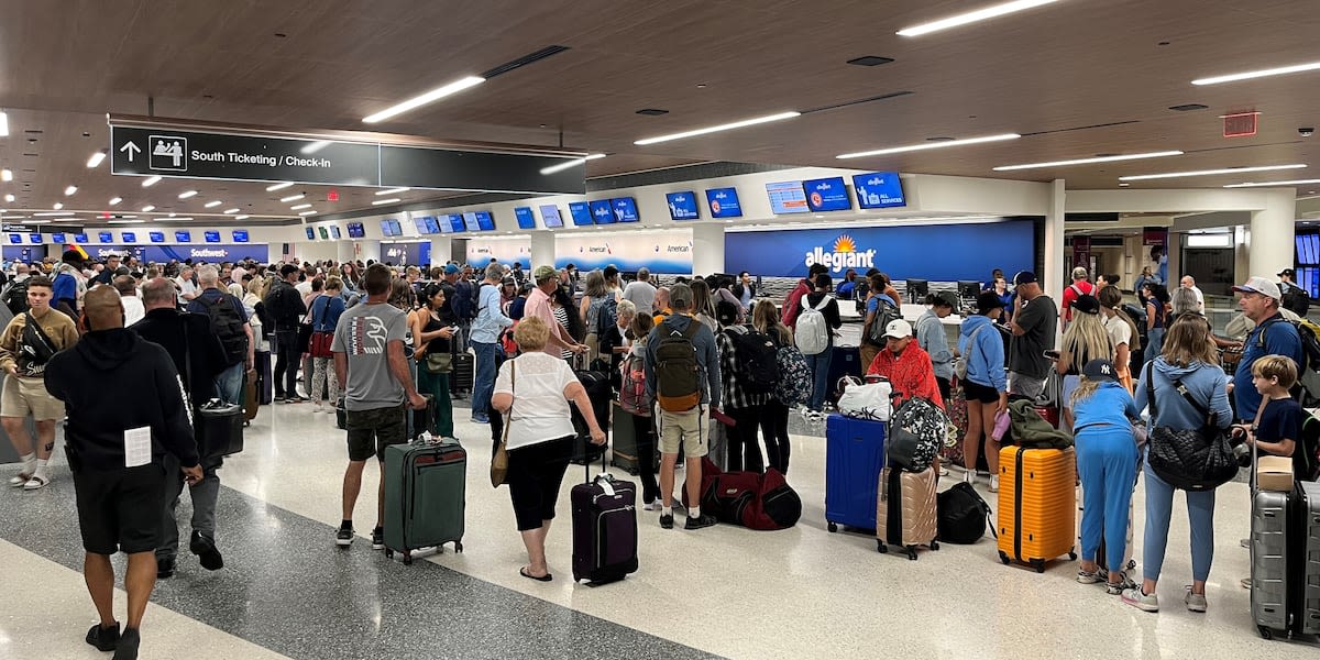 BNA packed with delayed travelers as FAA issues nationwide ground stop