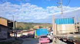 La Libertad: decenas de vehículos varados por bloqueo de vías en Pataz y Sánchez Carrión
