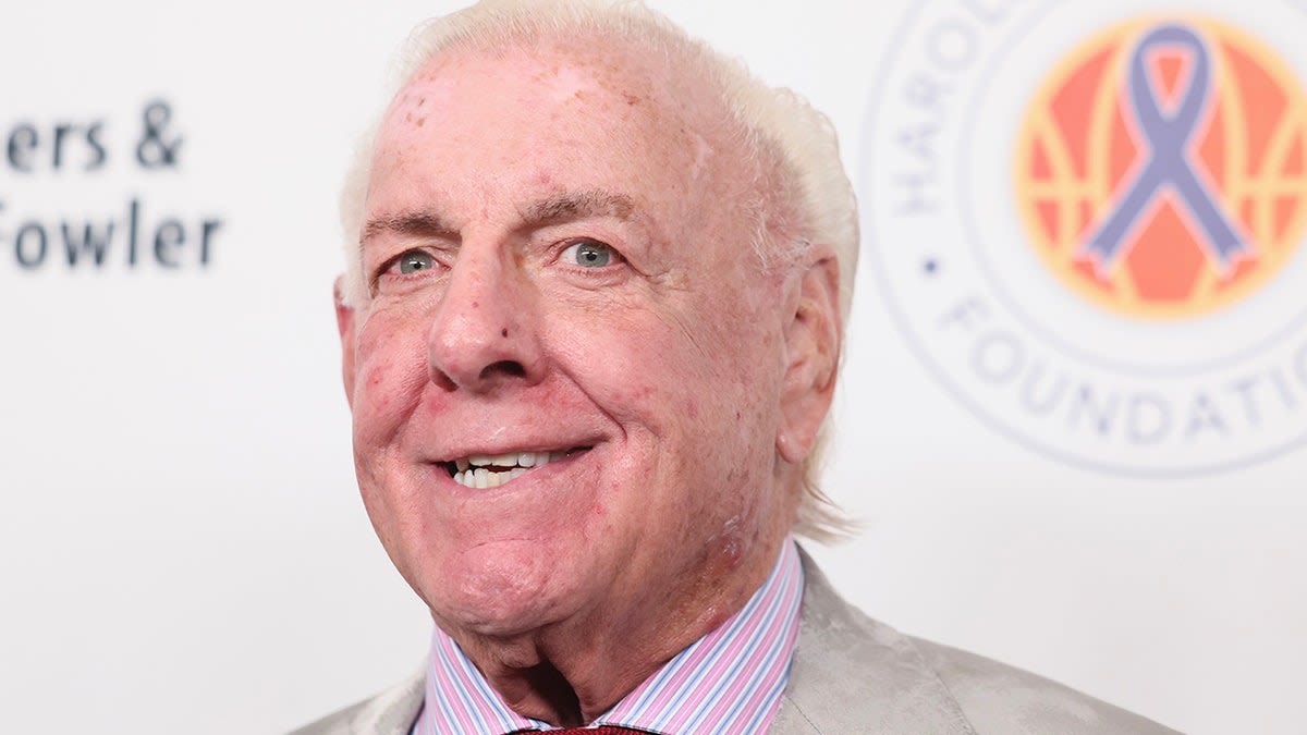 Video of Ric Flair's confrontation at Gainesville restaurant goes viral: 'Kiss my a--'