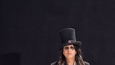 Onstage, he’s master of madness Alice Cooper. Offstage, he’s Vincent Furnier, golf fanatic