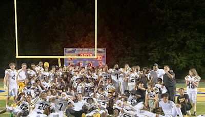 South Brunswick football snaps 5-game losing streak vs. North in wild rivalry game