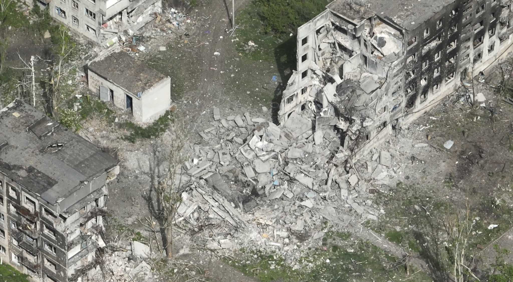 Drone footage shows devastation in Ukraine's strategic eastern city of Chasiv Yar as Russians near