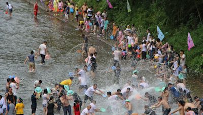 歡慶潑水節 泰國旅遊旺季PM2.5飆升、遊客數大減