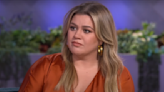 See The Moment Kelly Clarkson Turned A Song Performance Topical, Shading Brandon Blackstock Post Divorce