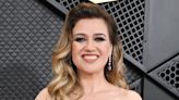 What Is Kelly Clarkson's Net Worth? Get the Details