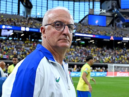 Furacão atrasa retorno de Dorival e dirigentes da Seleção ao Brasil | Esporte | O Dia