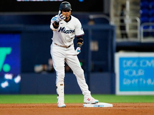 Miami Marlins finalizing deal to trade two-time batting champion Luis Arraez to Padres