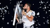 Real Madrid legend breaks down in tears as he says goodbye to club