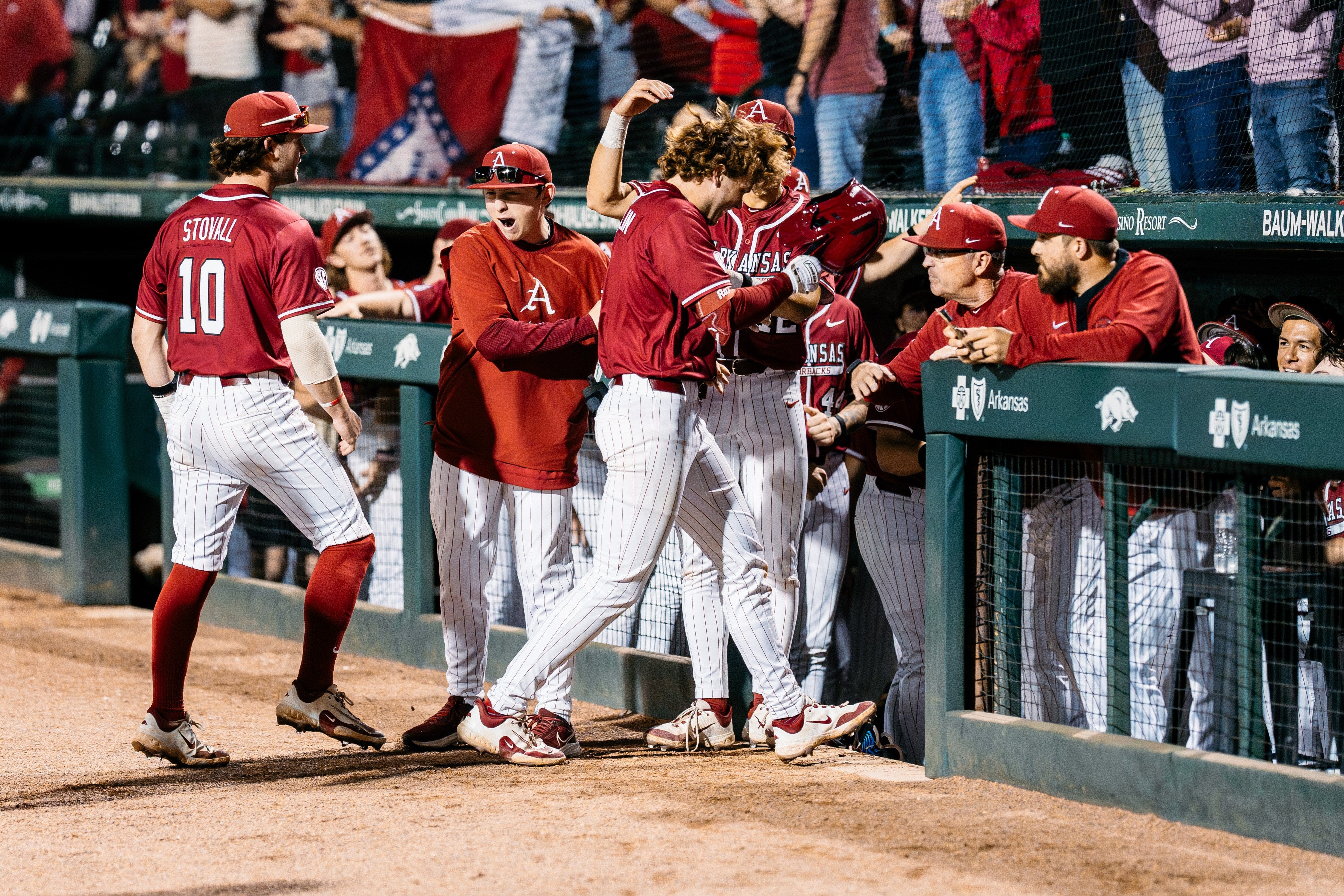 Arkansas baseball clinches SEC West title with win over Texas A&M