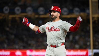 Kyle Schwarber's 3 HRs, controversial obstruction call power Phillies to again show Dodgers who's boss in NL