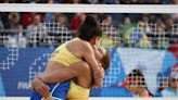 Brasil hace moñona y recupera las coronas masculina y femenina del vóley-playa