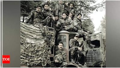 On Kargil Vijay Diwas, Suniel Shetty recalls the thrill of working in 'LOC: Kargil' | Hindi Movie News - Times of India