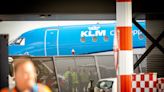 荷蘭機場1人被捲入飛機引擎亡！目擊者稱聽到「地獄般的噪音」