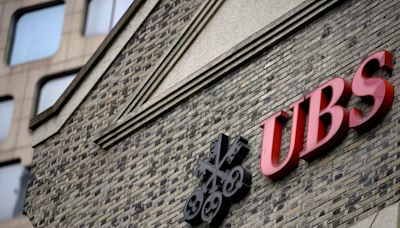 BNP, UBS said to show Interest in HSBC’s German Wealth Unit, Bloomberg News reports