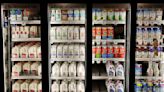 US tests show pasteurized milk safe as bird flu spreads to Colorado