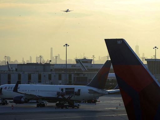 JFK Airport's New Terminal One issues $2.55 billion in bonds to refinance overhaul loans