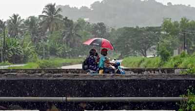 Red alert for heavy rainfall issued in Thrissur, Malappuram, Kozhikode