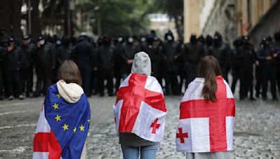 歐盟不滿喬治亞通過爭議法案，凍結逾10億軍援，雙方關係「降至冰點」 - TNL The News Lens 關鍵評論網