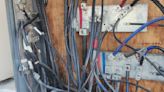 Comerciantes estiman perder unos 1,000 dólares al día por robo de cables de electricidad