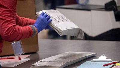 Alabama man who threatened to kill Arizona election workers pleads guilty, federal prosecutors say