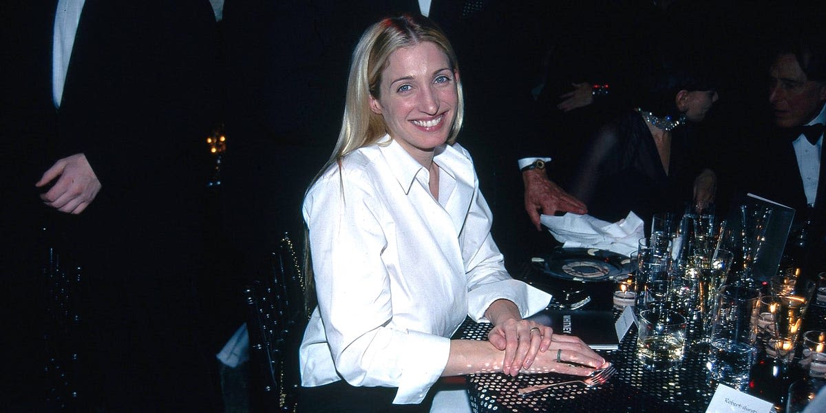 9 of Carolyn Bessette-Kennedy's best looks that epitomized quiet luxury