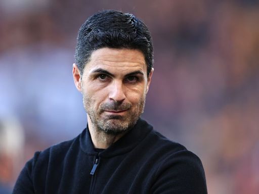 Mikel Arteta holds Arsenal striker transfer talks as Bayern Munich offer made