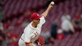 Mike Minor scratched from start, Reds name Luis Cessa as starter vs. Brewers