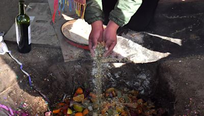 Por qué se celebra hoy el Día de la Pachamama y cómo se bebe la caña con ruda