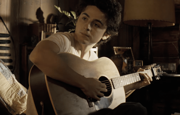 ‘A Complete Unknown’ Trailer: Timothée Chalamet Transforms Into Bob Dylan and Sings ‘A Hard Rain’s A-Gonna Fall’