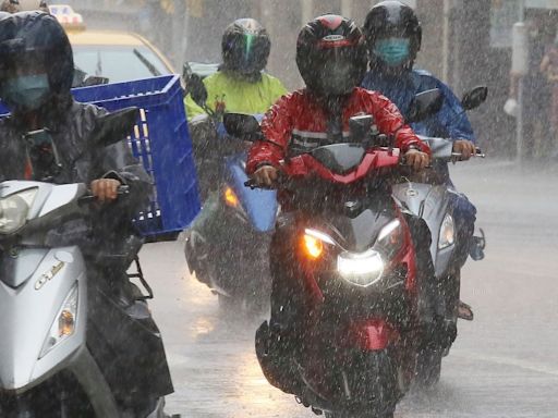 氣象預報》今年最強鋒面殺到！2波接力「劇烈雷雨連炸3天」，未來一周天氣出爐-風傳媒