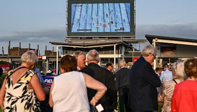 Galway Races punters cheer on Daniel Wiffen winning gold in Olympic record swim
